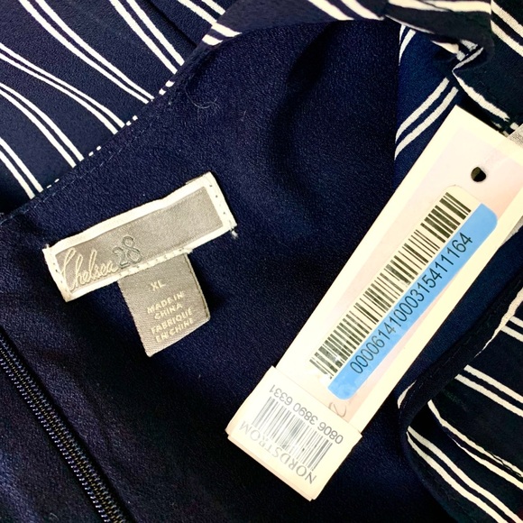 NEW CHELSEA28 Pinstripe Ruched Long Sleeve DRESS - Picture 7 of 8